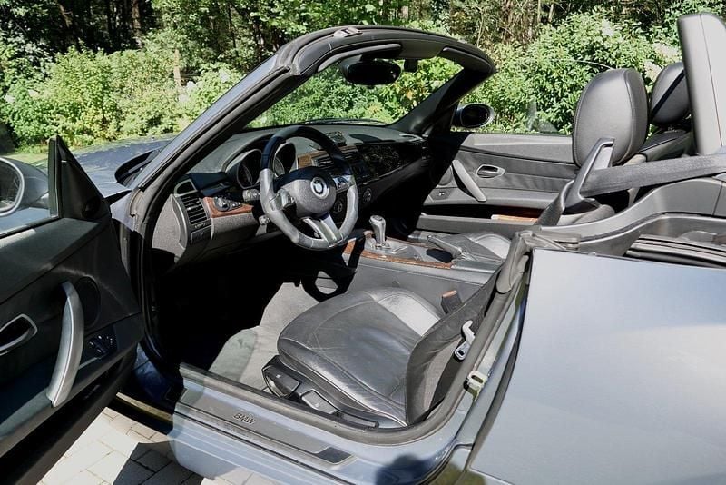 Gebraucht BMW Z4 150 PS (110 kW) 2007 Grau Cabrio