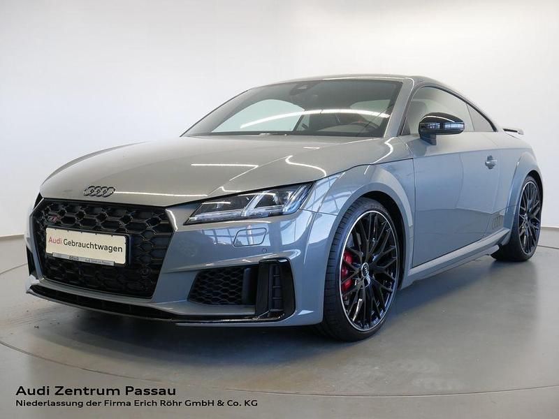 Grau Gebraucht 2022 Audi TTS Sport Coupé | 43.425 € (Teuer) - Bild 1/4