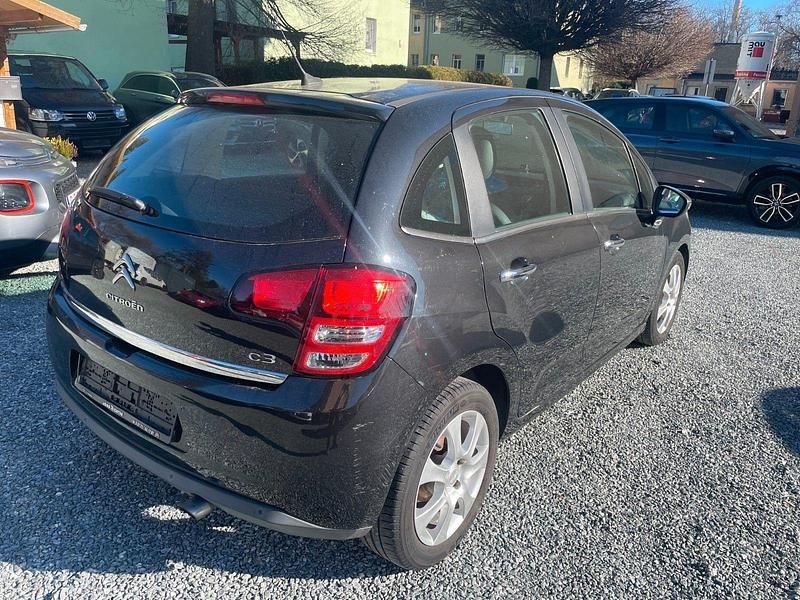 Gebraucht Citroën C3 SELECTION 73 PS (53 kW) 2012 Schwarz Kleinwagen
