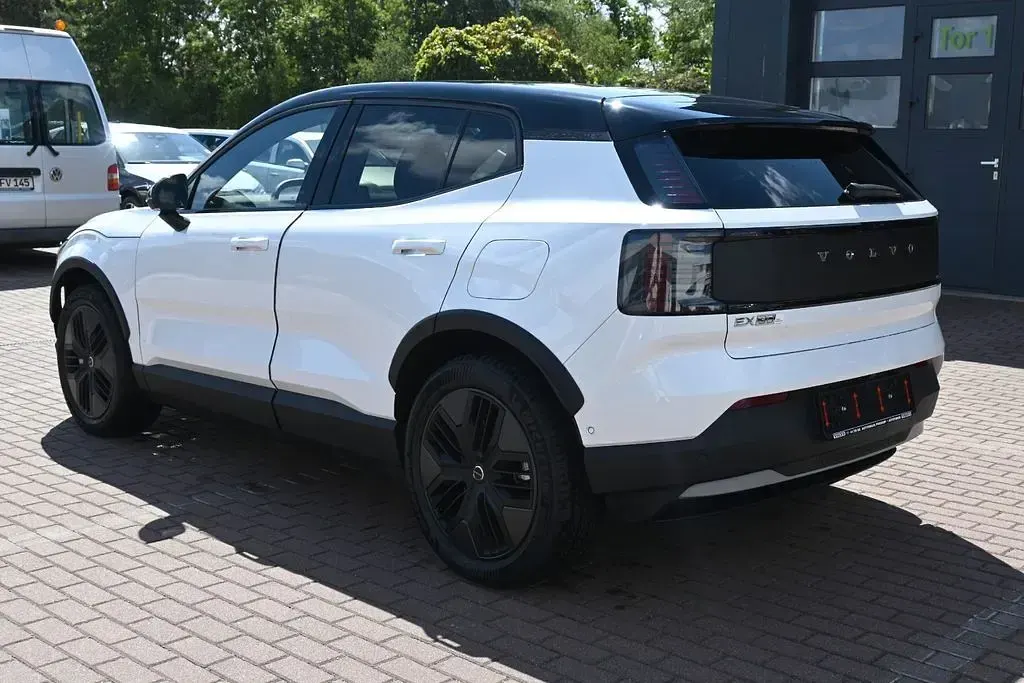 Gebraucht Volvo EX30 CC Performance 314 kW (428 PS) 2025 Weiß SUV