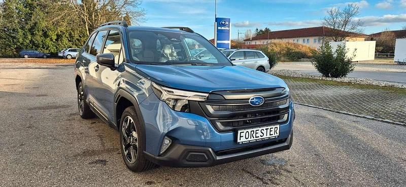 Neu Subaru Forester Exclusive+ 136 PS (100 kW) 2025 Horizon blue pearl SUV