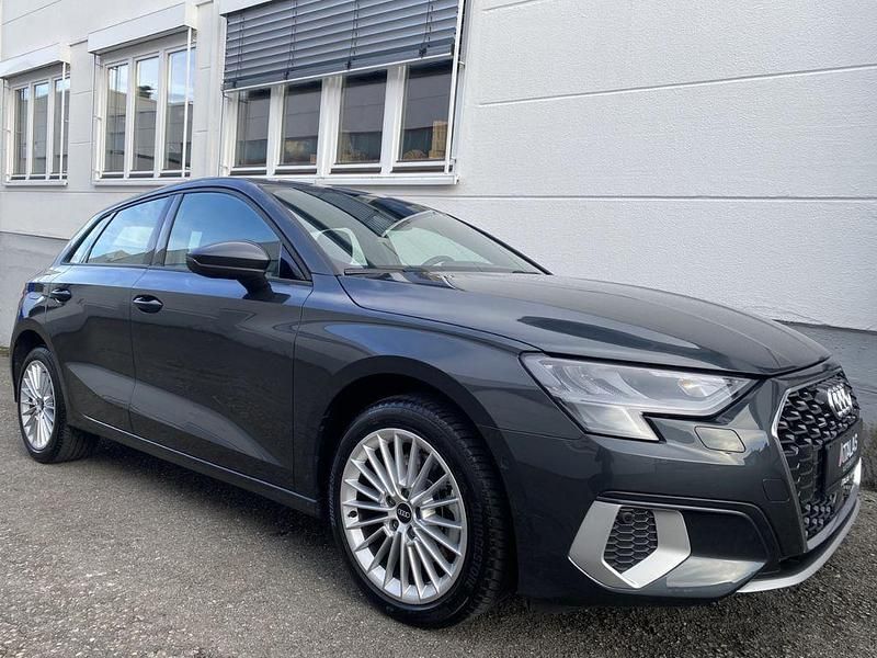 Gebraucht Audi A3 S-Line 204 PS (150 kW) 2022 Grau Limousine