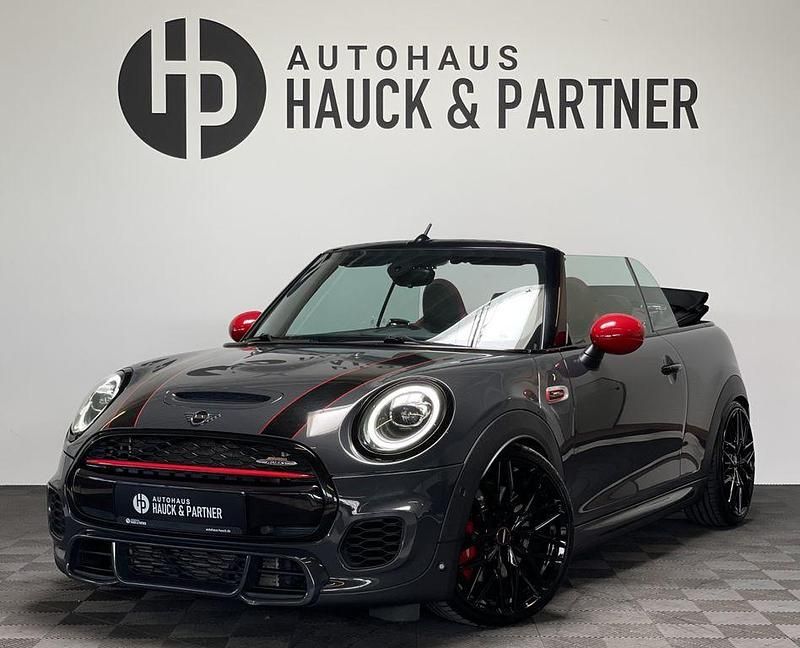 Thunder grey metallic Gebraucht 2018 Mini John Cooper Works Cabriolet Cabrio | 25.990 € (Fairer Preis) - Bild 1/4