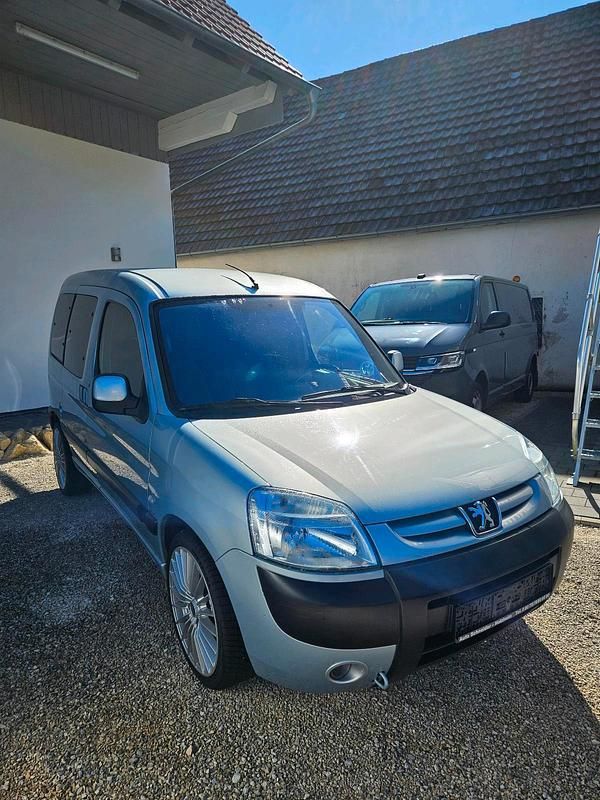Andere farben Gebraucht 2004 Peugeot Partner Van / Kleinbus | 3.000 € (Fairer Preis) - Bild 1/4