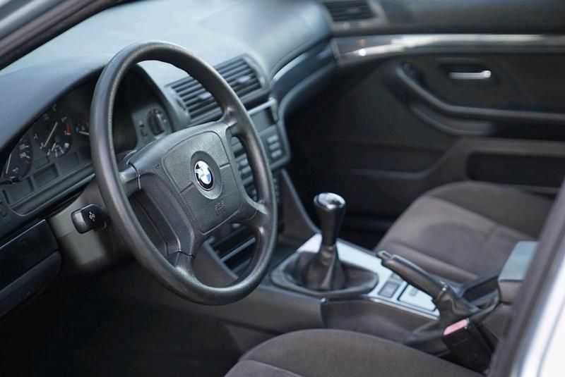 Gebraucht BMW 520 150 PS (110 kW) 1997 Silber Limousine