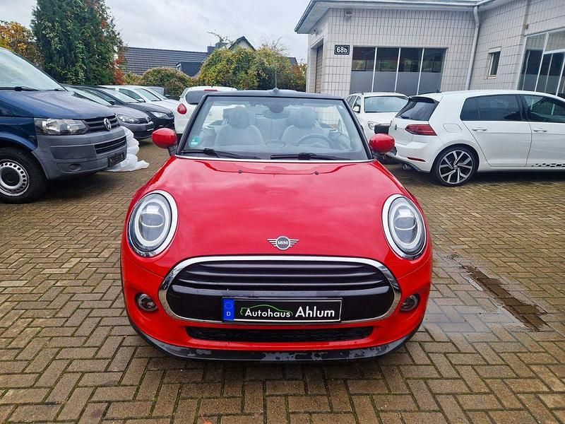 Gebraucht Mini Cooper Cabriolet 136 PS (100 kW) 2019 Rot Cabrio