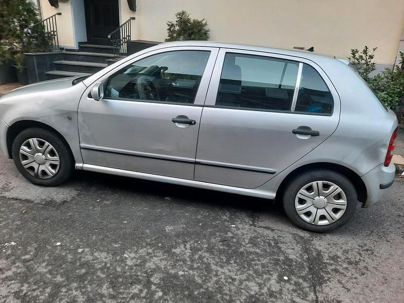 Gebraucht Skoda Fabia 75 PS (55 kW) 2004 Grau Kleinwagen