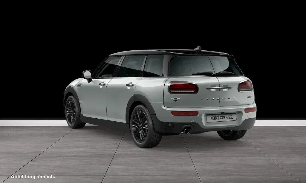 Gebraucht Mini Cooper Clubman 136 PS (100 kW) 2022 White silver Kombi