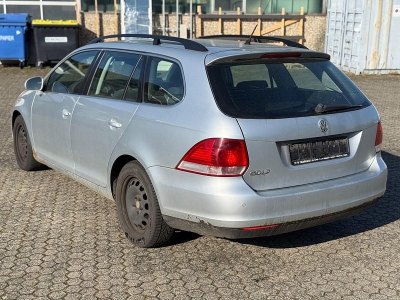 Gebraucht VW Golf V Comfortline 122 PS (89 kW) 2009 Silber Kombi