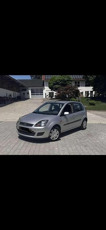 Gebraucht Ford Fiesta 60 PS (44 kW) 2007 Limousine