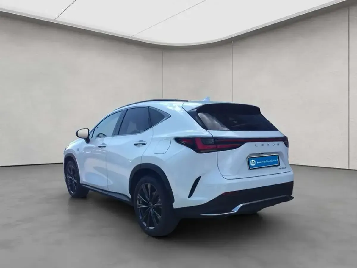 Neu Lexus NX350h Sport Line 200 PS (147 kW) 2026 Fujiweissmetallic SUV