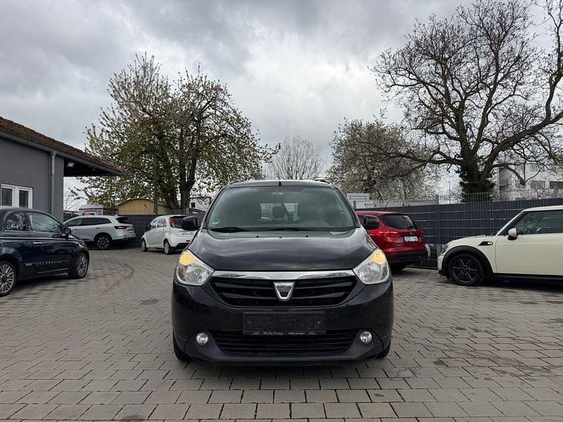 Gebraucht Dacia Lodgy Prestige 107 PS (78 kW) 2014 Schwarz Van / Kleinbus