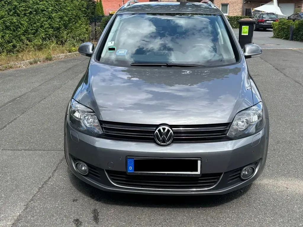 Gebraucht VW Golf Plus Highline 105 PS (77 kW) 2012 Grau Van / Kleinbus