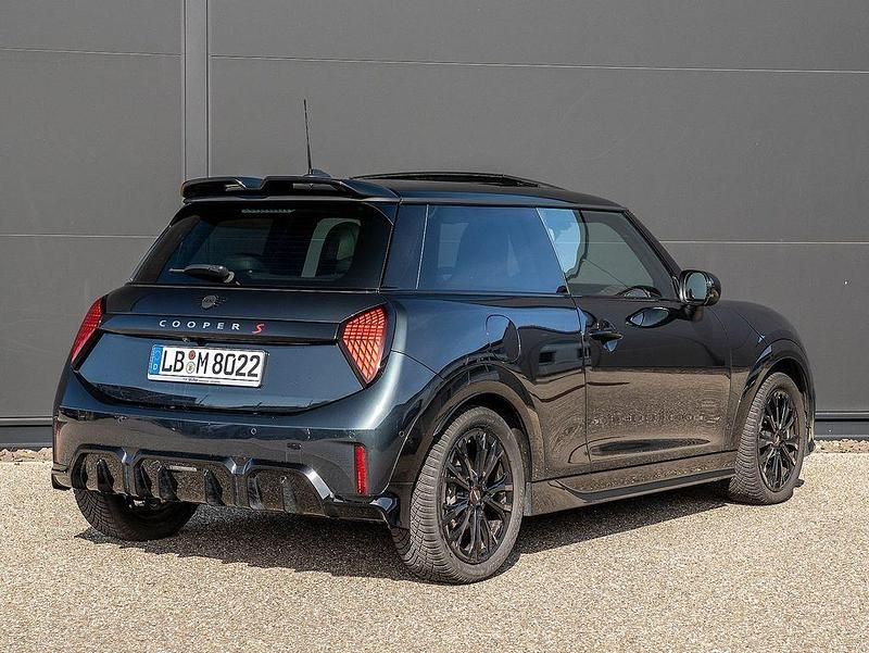 Gebraucht Mini John Cooper Works 204 PS (150 kW) 2025 Legend grey (metallic) Kleinwagen