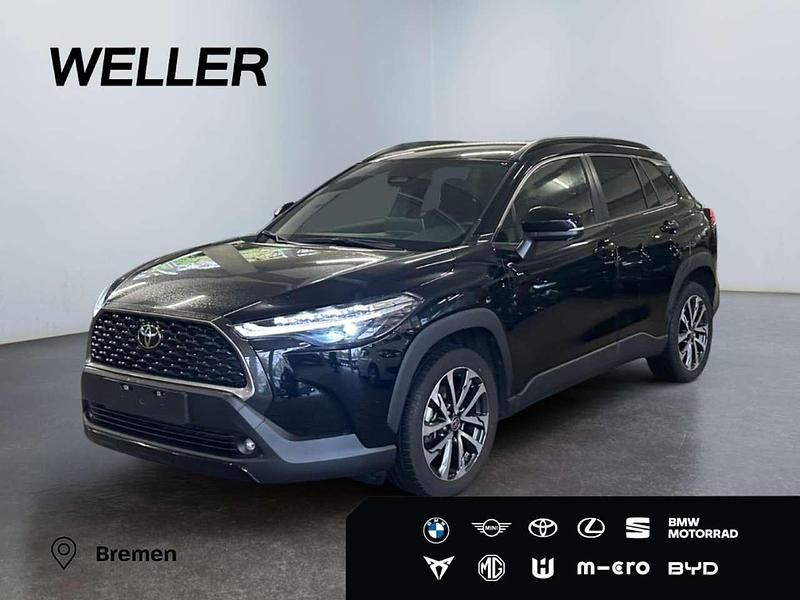 Schwarz Gebraucht 2024 Toyota Corolla Cross Team SUV | 30.990 € (Superpreis) - Bild 1/3