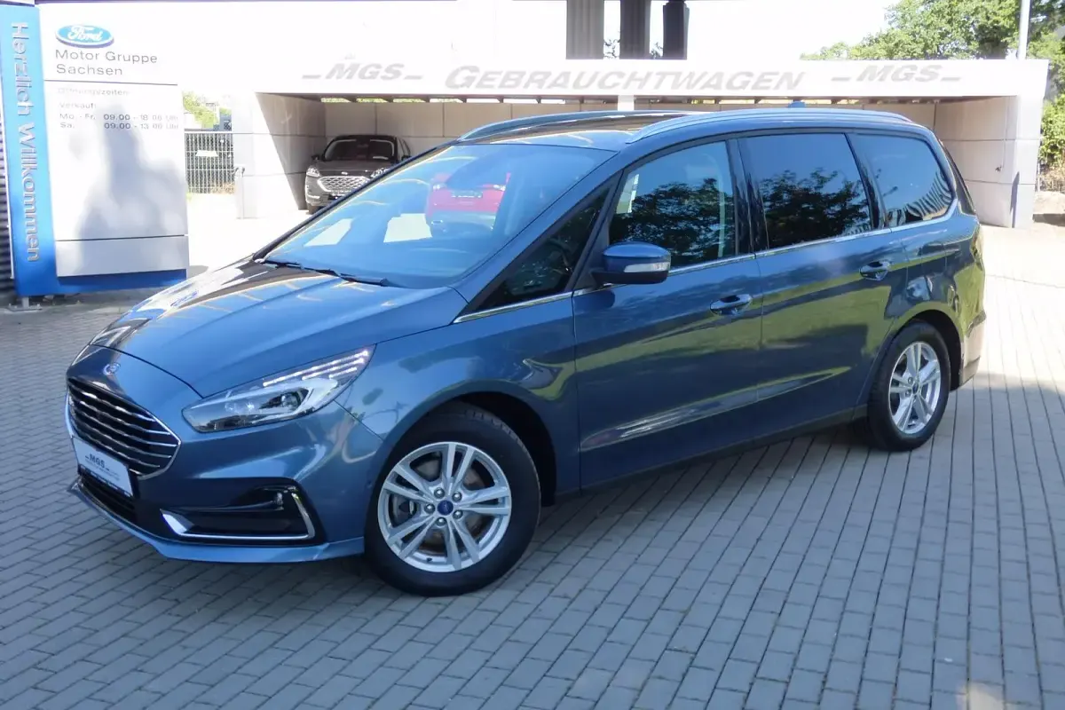Gebraucht Ford Galaxy Titanium 150 PS (110 kW) 2022 Chromablau metallic Van / Kleinbus