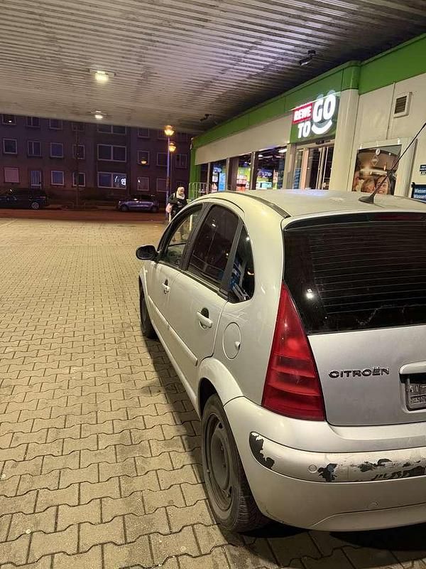 Gebraucht Citroën C3 Exclusive 122 PS (89 kW) 2003 Silber Limousine