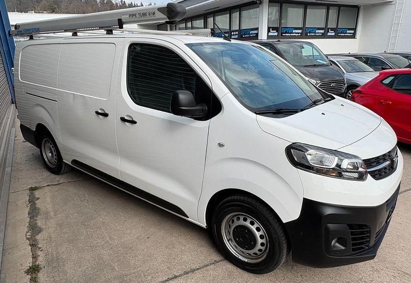 Gebraucht Opel Vivaro Edition 122 PS (89 kW) 2021 Weiß Van / Kleinbus