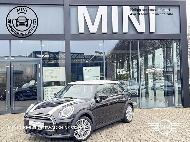 Gebraucht Mini Cooper 136 PS (100 kW) 2021 Schwarz Kleinwagen