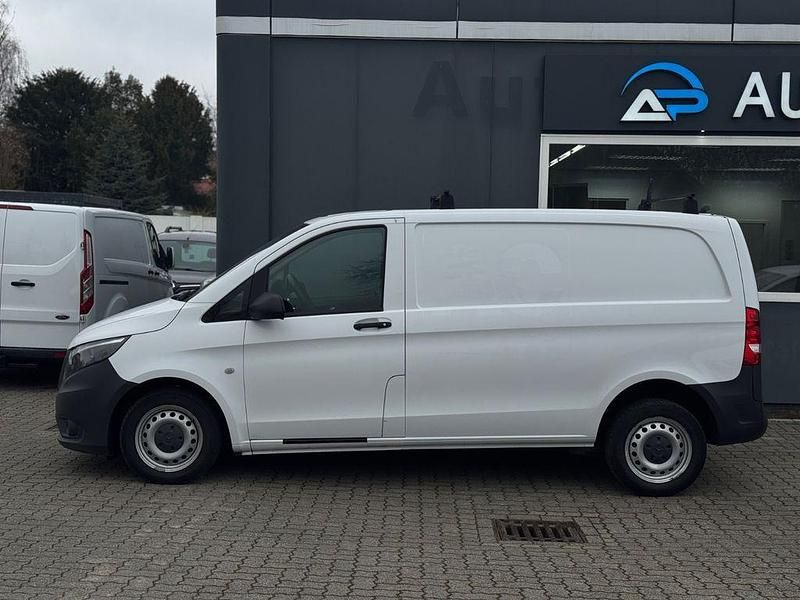 Gebraucht Mercedes Vito 102 PS (75 kW) 2020 Weiß Van