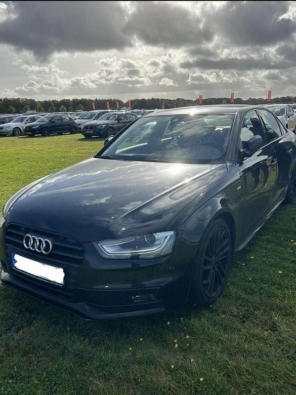 Gebraucht Audi A4 S-Line 204 PS (150 kW) 2014 Schwarz Limousine