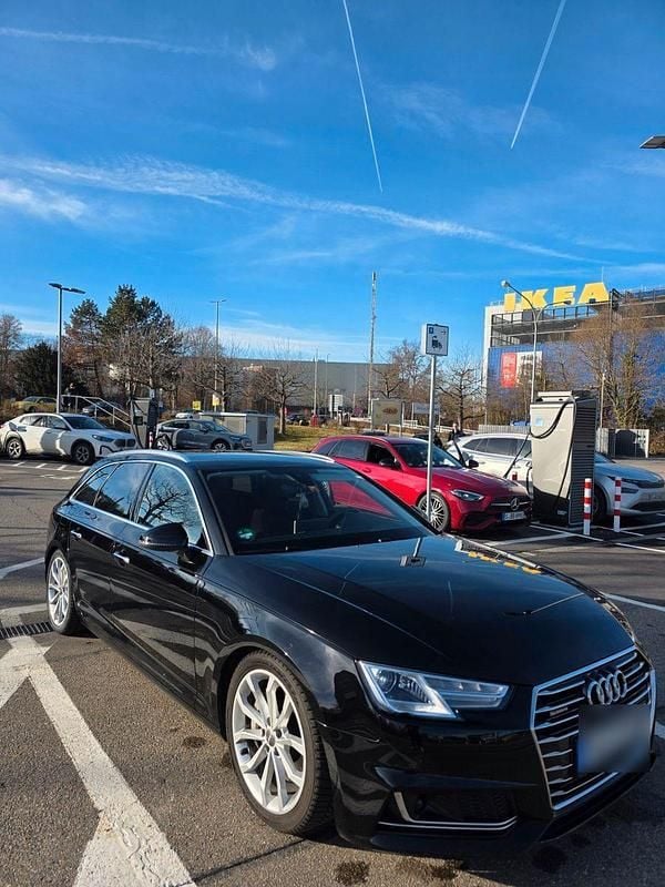 Gebraucht Audi A4 Ambiente 231 PS (169 kW) 2019 Schwarz Kombi