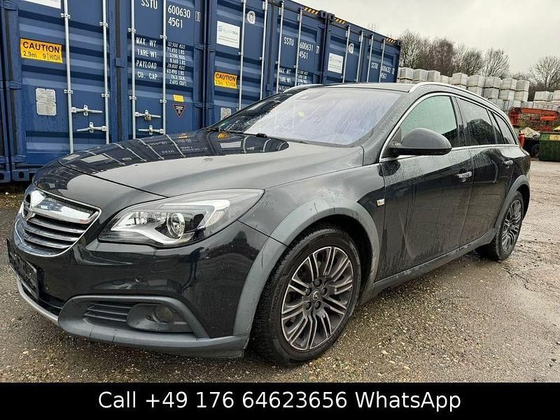 Gebraucht Opel Insignia Country Tourer 194 PS (142 kW) 2014 Schwarz Kombi