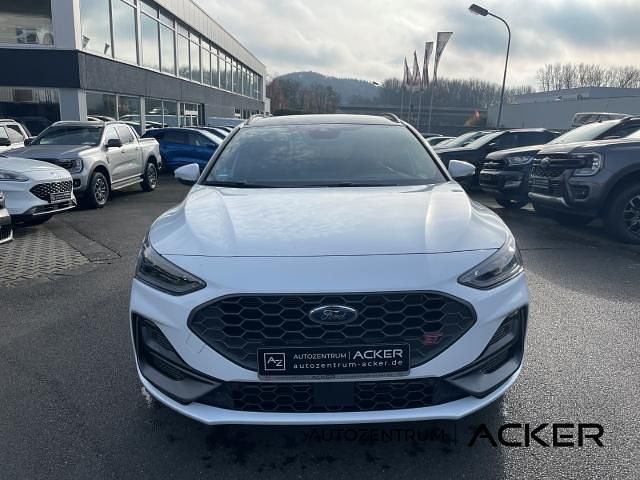 Gebraucht Ford Focus ST 280 PS (205 kW) 2024 Frostweiß (weiss) Kombi