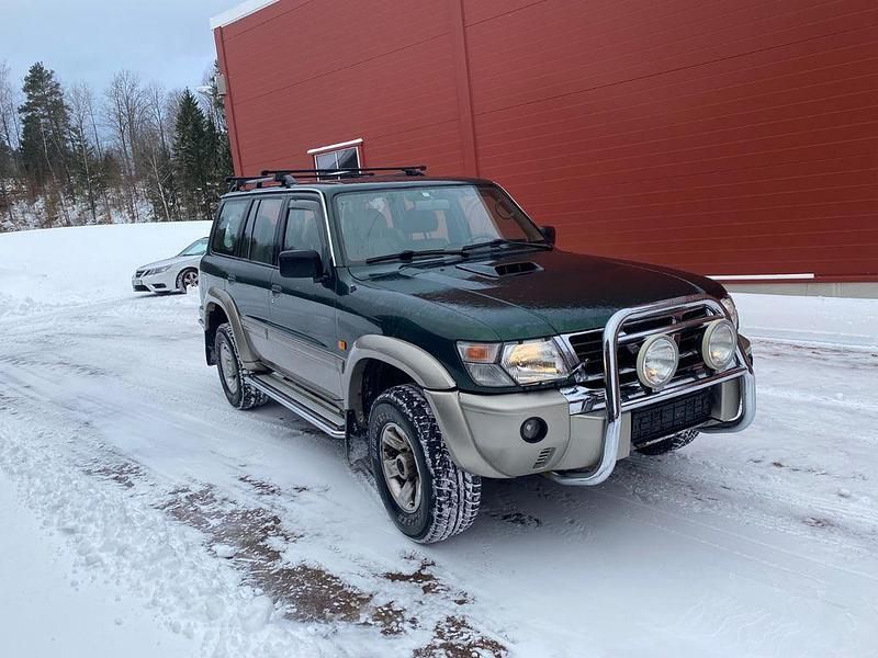 Gebraucht Nissan Patrol 158 PS (116 kW) 2001 Grün SUV