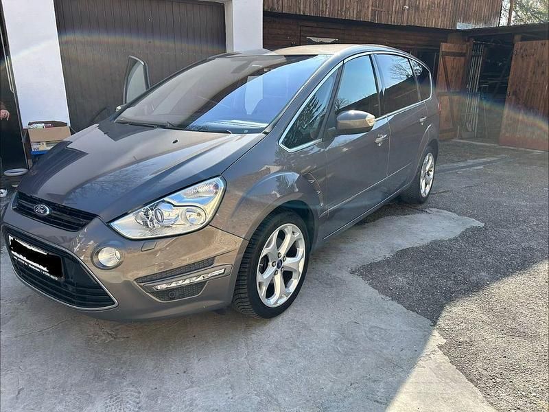 Gebraucht Ford S-MAX Titanium S 200 PS (147 kW) 2013 Andere farben Van / Kleinbus
