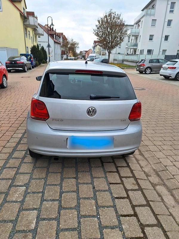 Second-hand VW Polo Life 90 CP (66 kW) 2014 Argintiu Hatchback