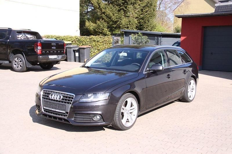 Gebraucht Audi A4 Attraction 120 PS (88 kW) 2009 Grau Kombi