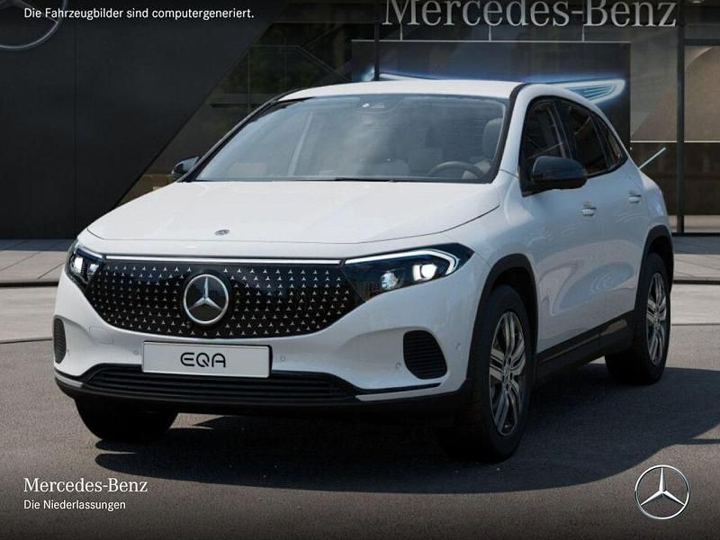 Gebraucht Mercedes EQA350 Night 214 kW (292 PS) 2024 Weiß SUV