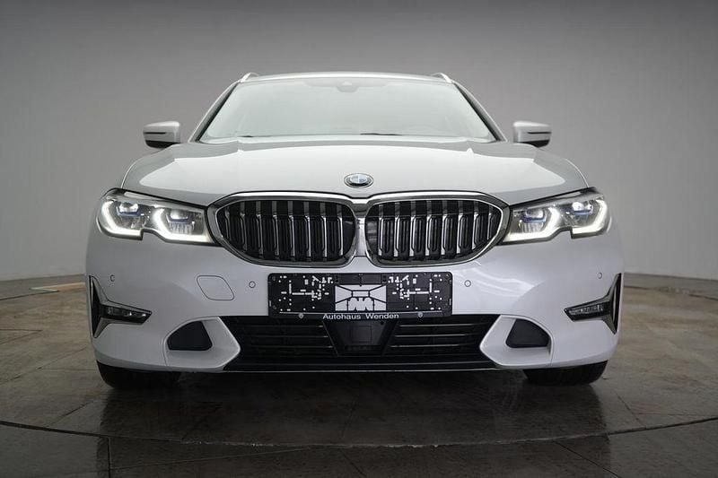 Gebraucht BMW 330 Luxury Line 286 PS (210 kW) 2022 Weiß Kombi