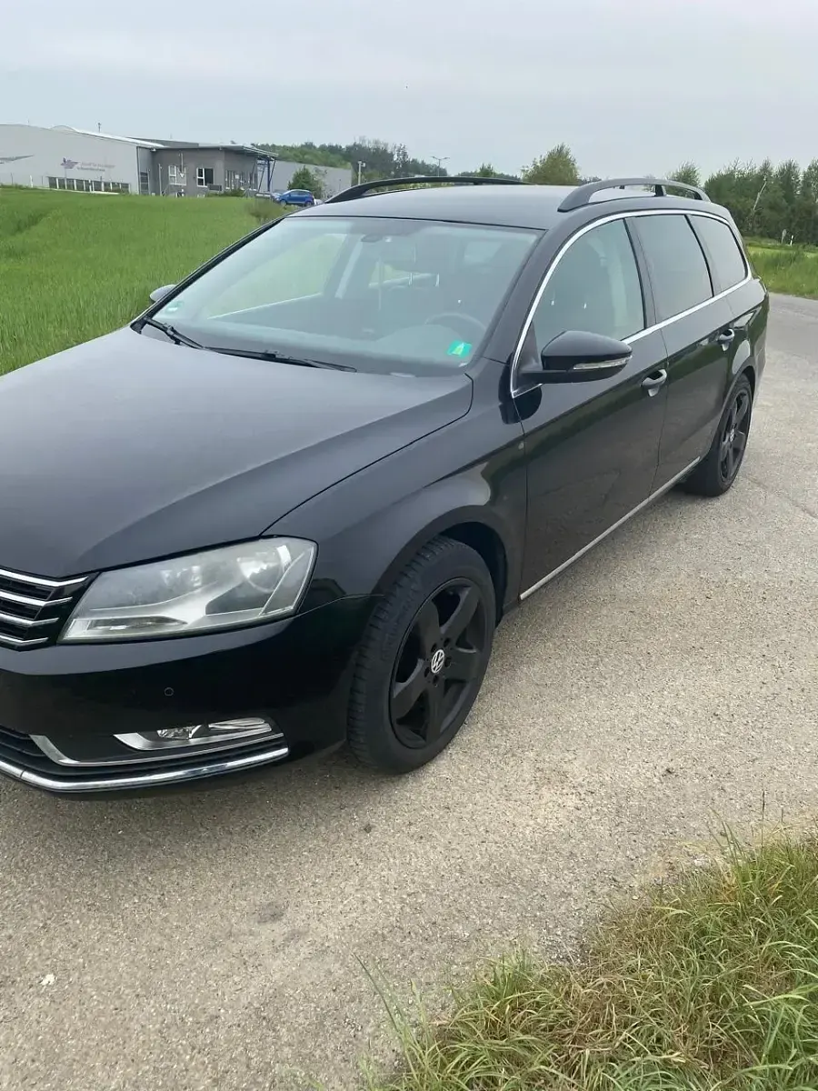 Gebraucht VW Passat 122 PS (89 kW) 2014 Schwarz Kombi