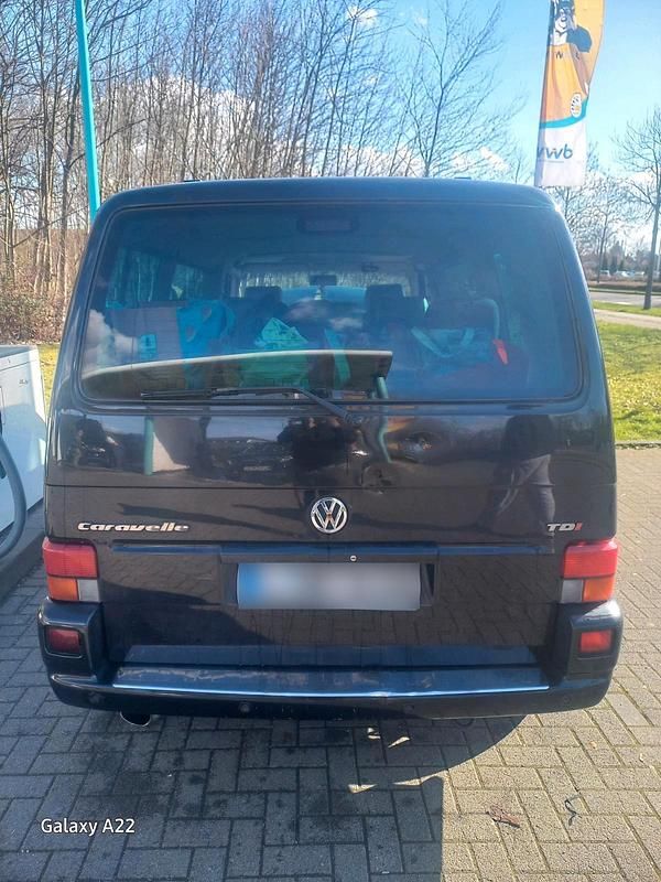 Gebraucht VW T4 151 PS (111 kW) 2001 Schwarz Van