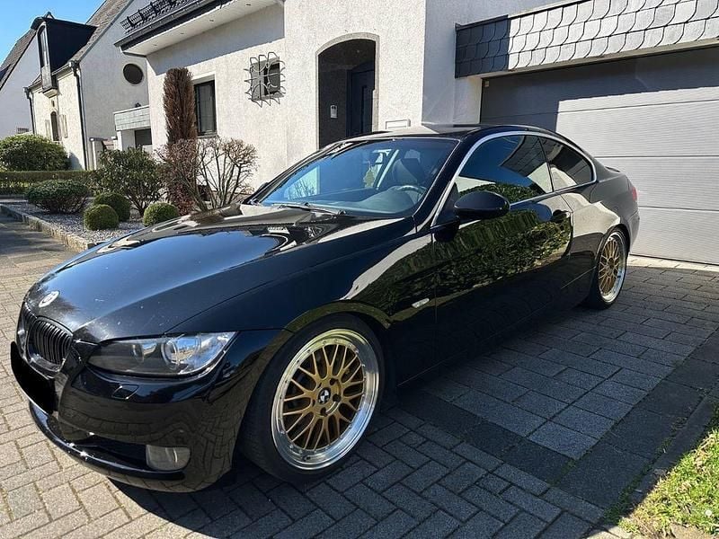 Gebraucht BMW 325 Performance 218 PS (160 kW) 2007 Schwarz Coupé