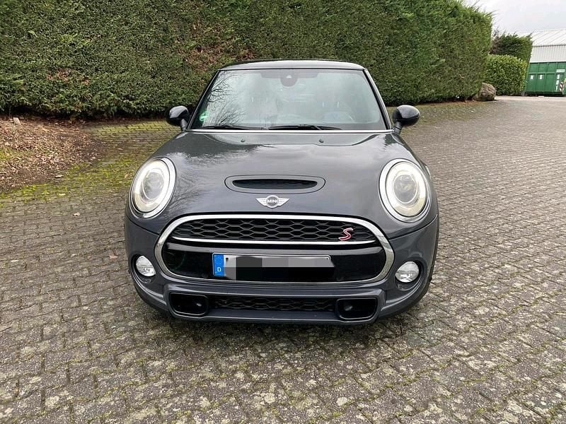 Grau Gebraucht 2015 Mini John Cooper Works Coupé Coupé | 13.400 € - Bild 1/4