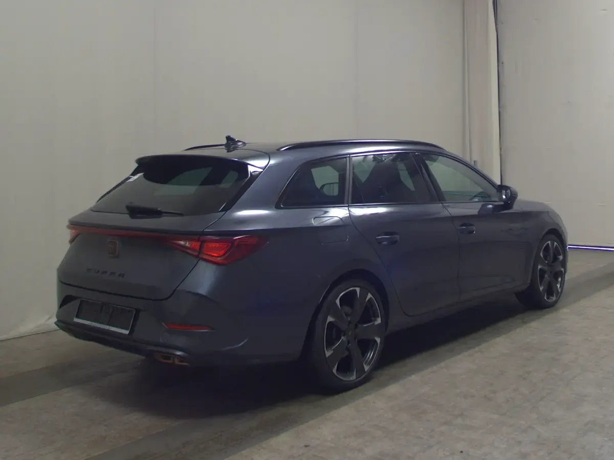 Gebraucht Cupra Leon 245 PS (180 kW) 2022 Grau Kombi