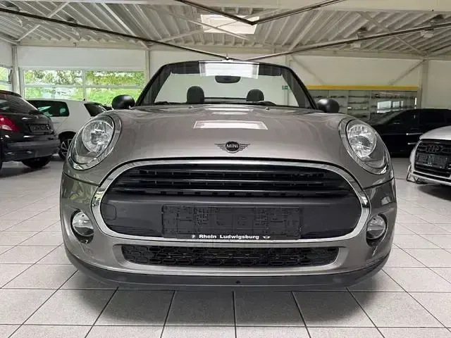 Gebraucht Mini One Cabriolet 102 PS (75 kW) 2019 Silber Cabrio