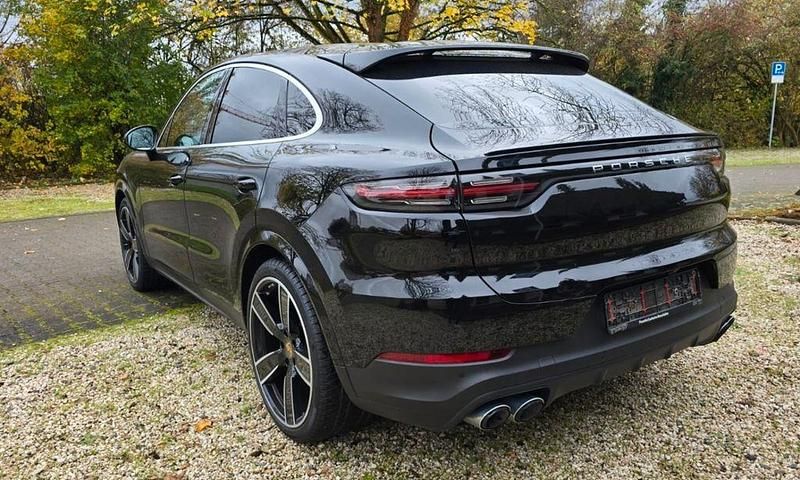 Gebraucht Porsche Cayenne Coupe 340 PS (250 kW) 2019 Schwarz Coupé