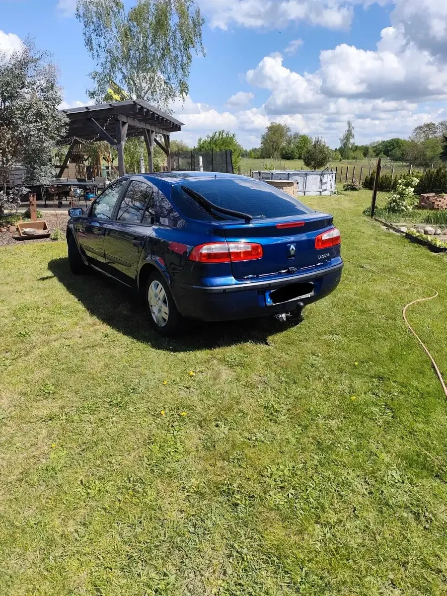 Gebraucht Renault Laguna II 119 PS (87 kW) 2001 Blau Limousine