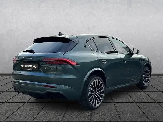 Neu Maserati Grecale 330 PS (242 kW) 2026 Grün SUV