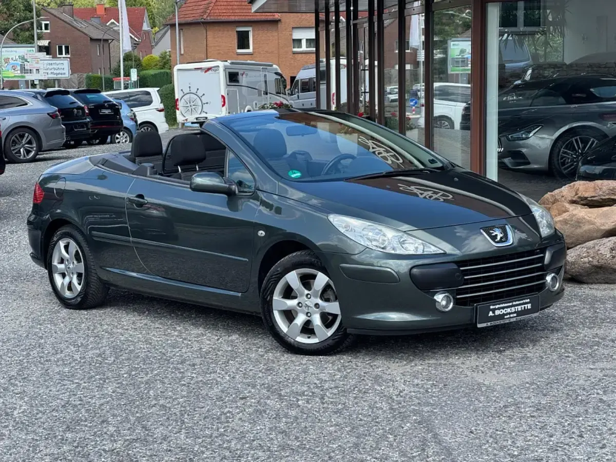 Gebraucht Peugeot 307 CC 109 PS (80 kW) 2007 Grün Cabrio
