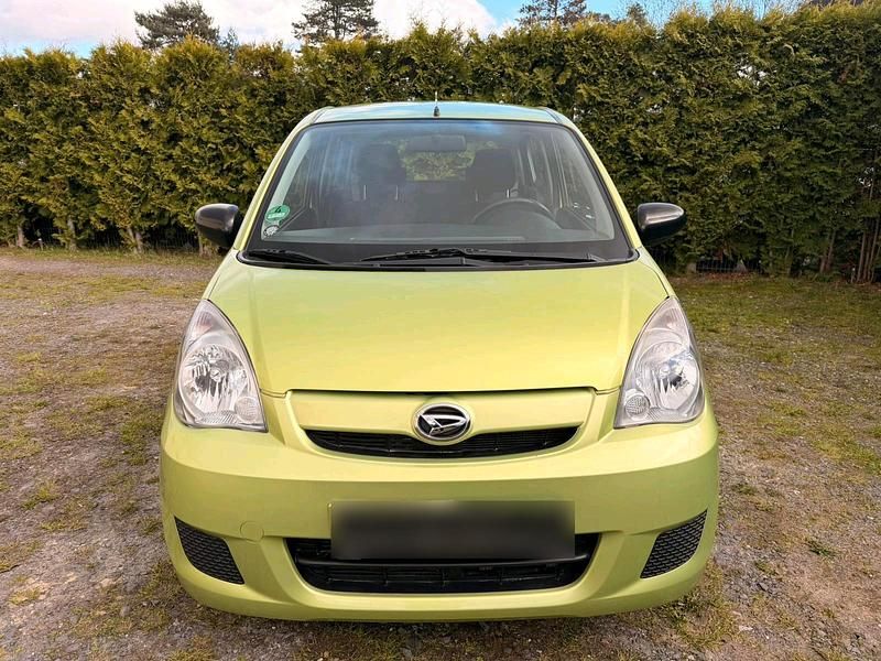 Gebraucht Daihatsu Cuore 70 PS (51 kW) 2007 Grün Kleinwagen