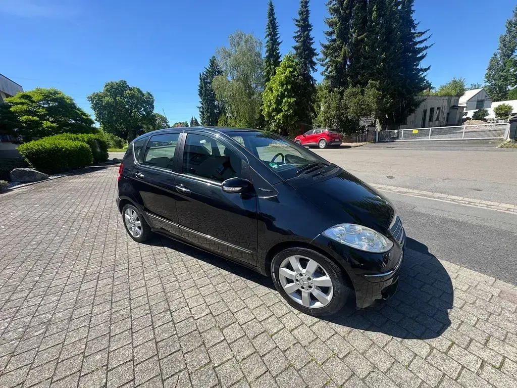 Gebraucht Mercedes A200 Avantgarde 140 PS (102 kW) 2005 Schwarz Van / Kleinbus