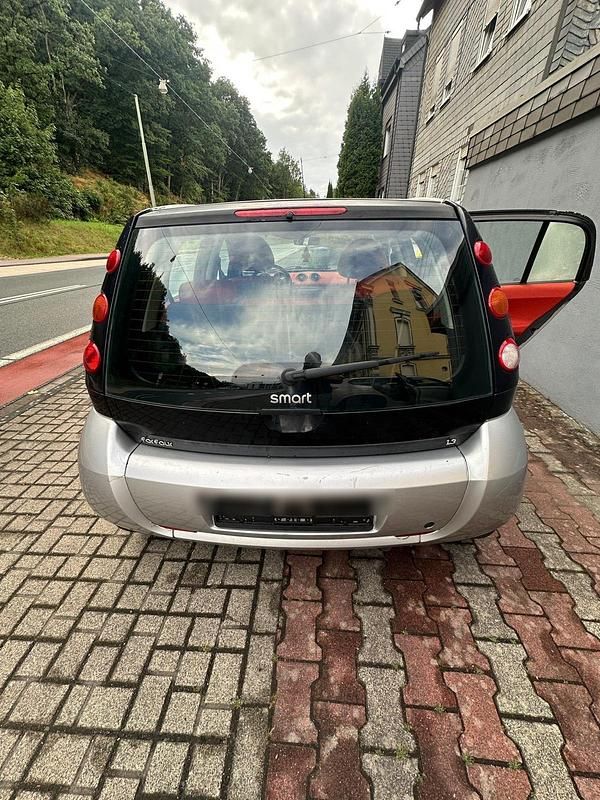 Andere farben Gebraucht 2007 Smart ForFour Kleinwagen | 1.800 € - Bild 1/4