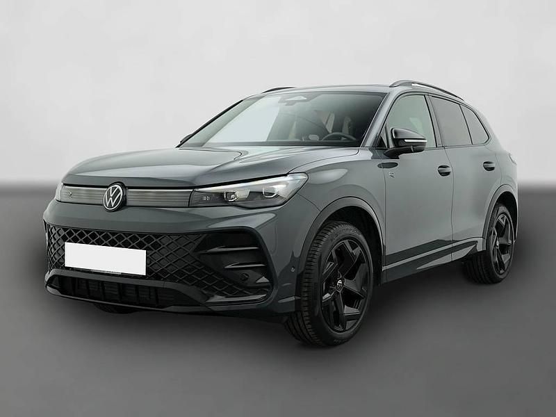 Gebraucht VW Tiguan Style 193 PS (141 kW) 2024 Grau SUV