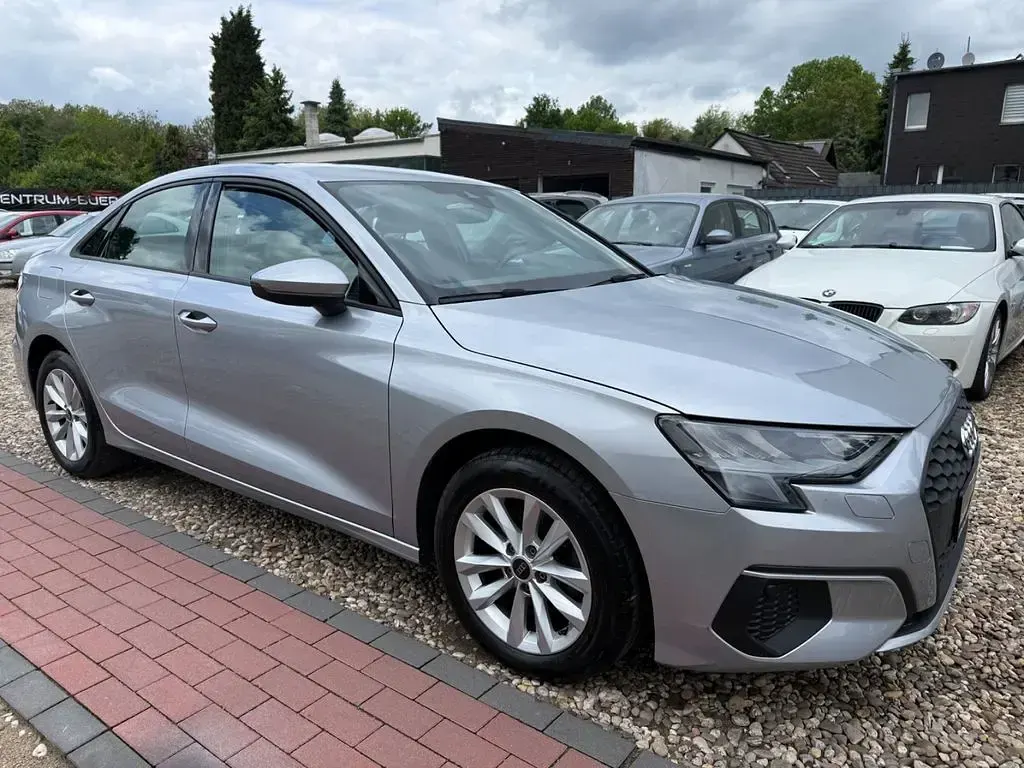 Usata Audi A3 150 CV (110 kW) 2023 Argento Berlina