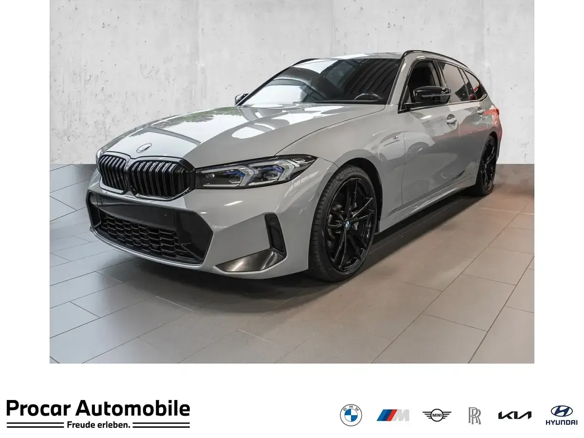 Gebraucht BMW 330 M Sport 258 PS (189 kW) 2022 Kombi
